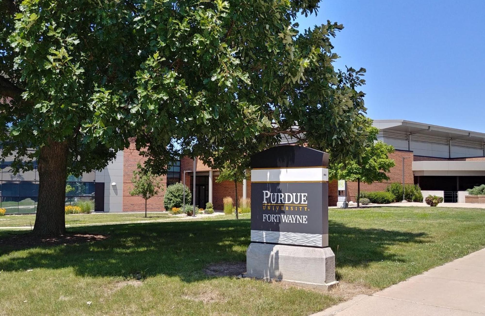 Holiday Inn Purdue - Fort Wayne By Ihg Buitenkant foto