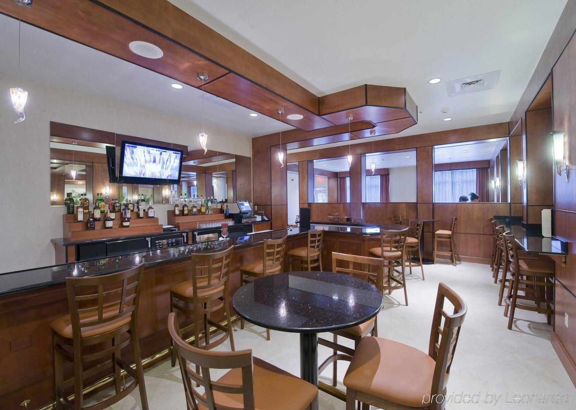Holiday Inn Purdue - Fort Wayne By Ihg Restaurant foto