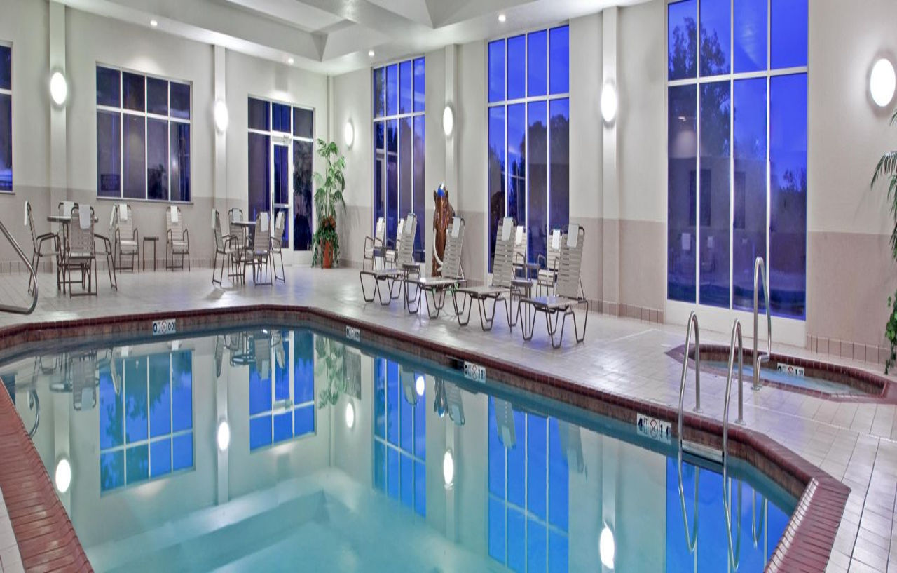 Holiday Inn Purdue - Fort Wayne By Ihg Buitenkant foto